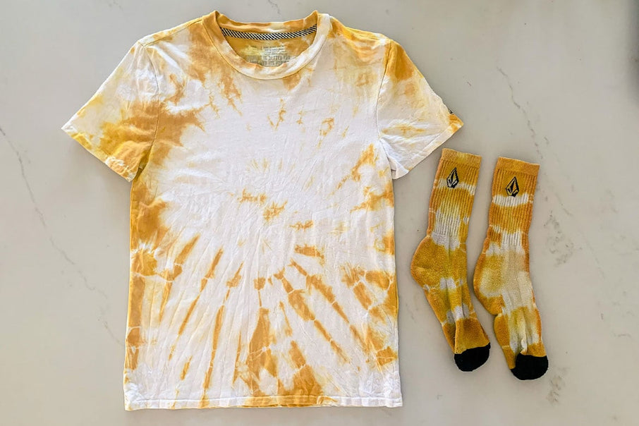 How To: Natural Tie Dye Tutorial - Volcom Holi-D.I.Y.'s