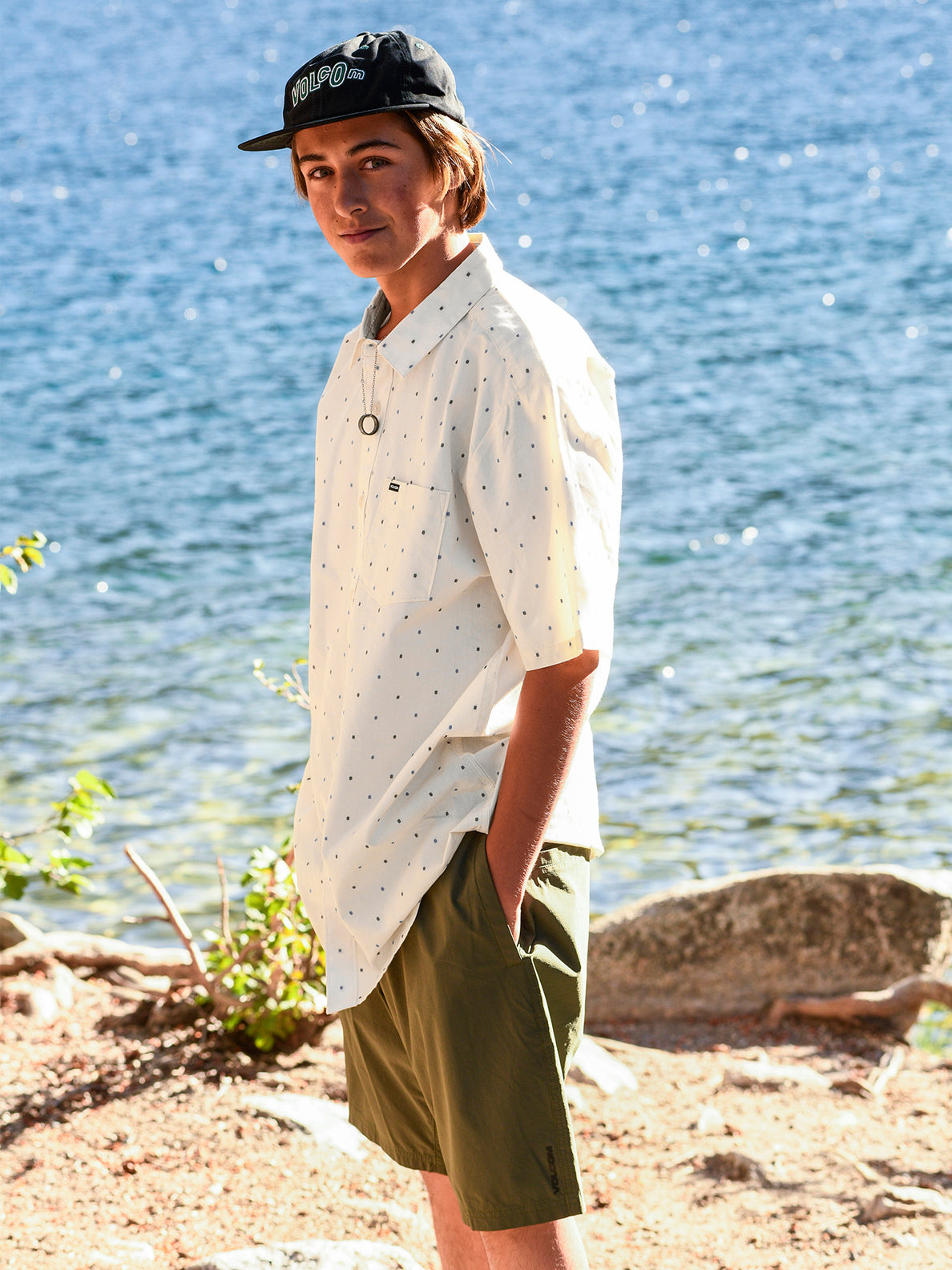 Hone Stone Woven Short Sleeve Shirt - Off White – Volcom Canada