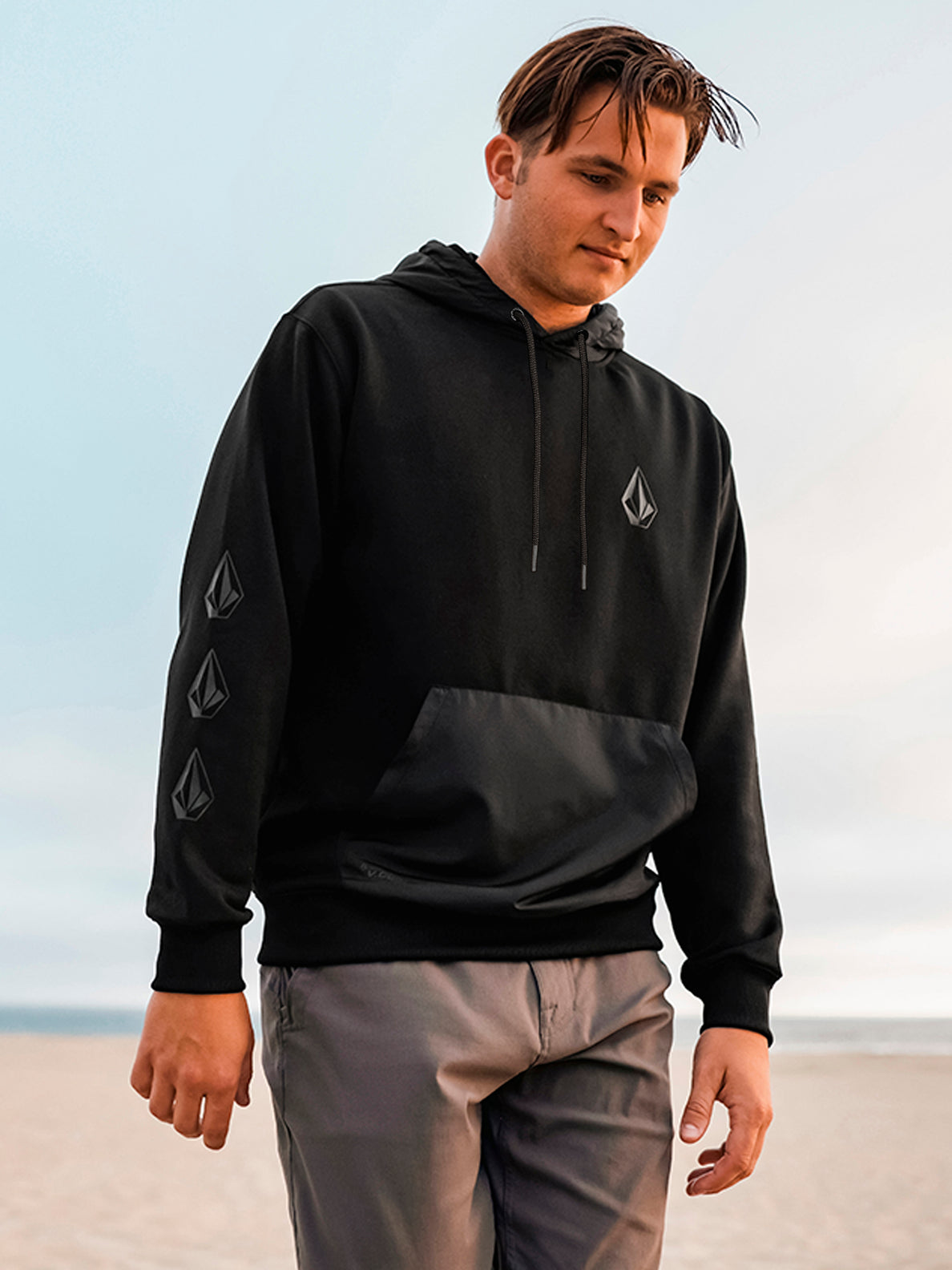 Iconic Tech Pullover Hoodie - Black