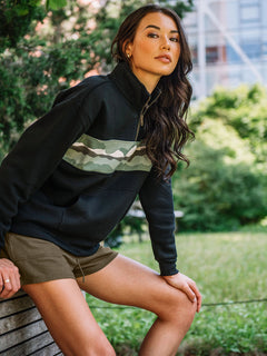 Lived In Lounge Shorts - Dark Camo