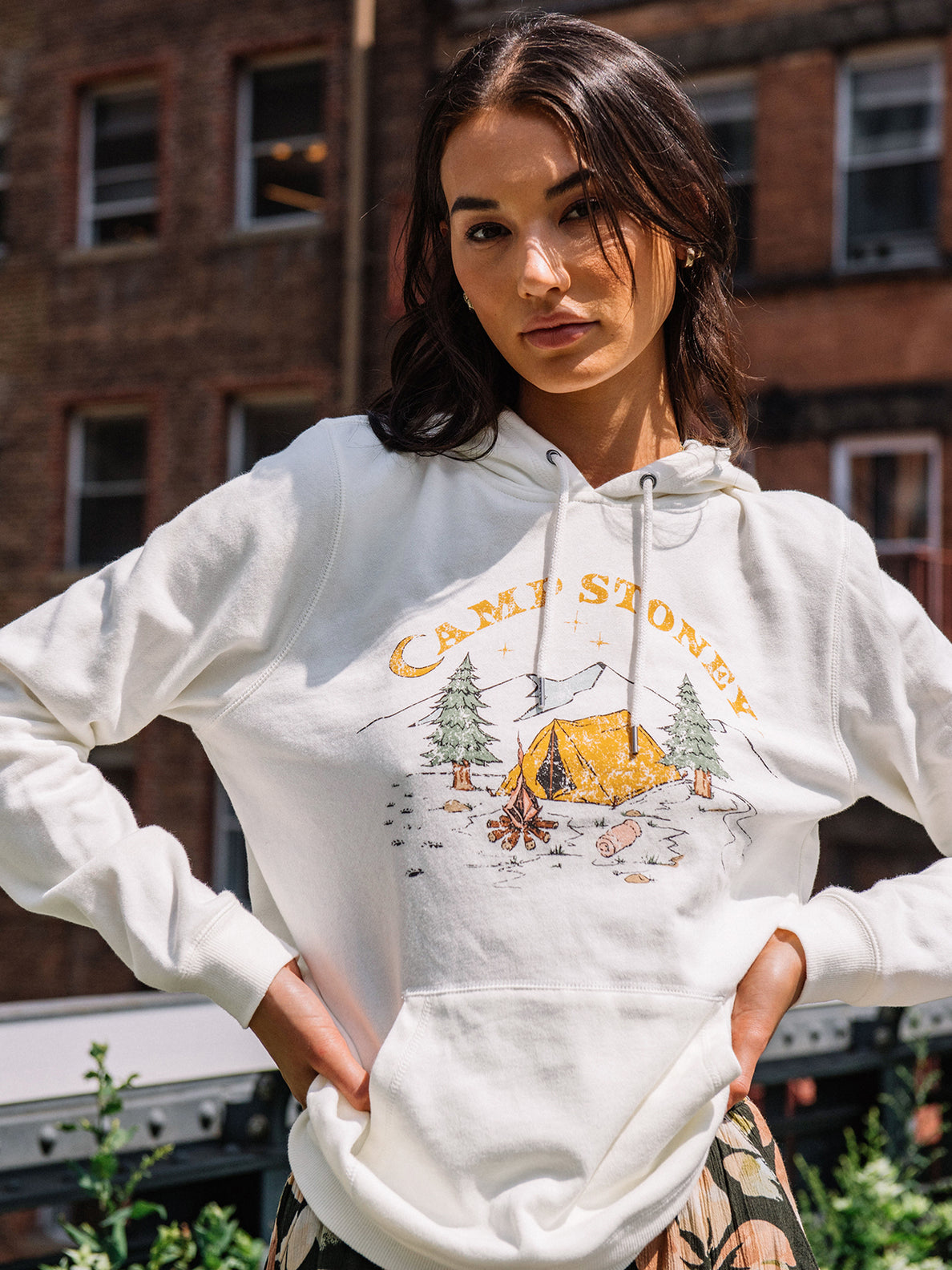 Truly Deal Camp Stoney Hoodie - Star White